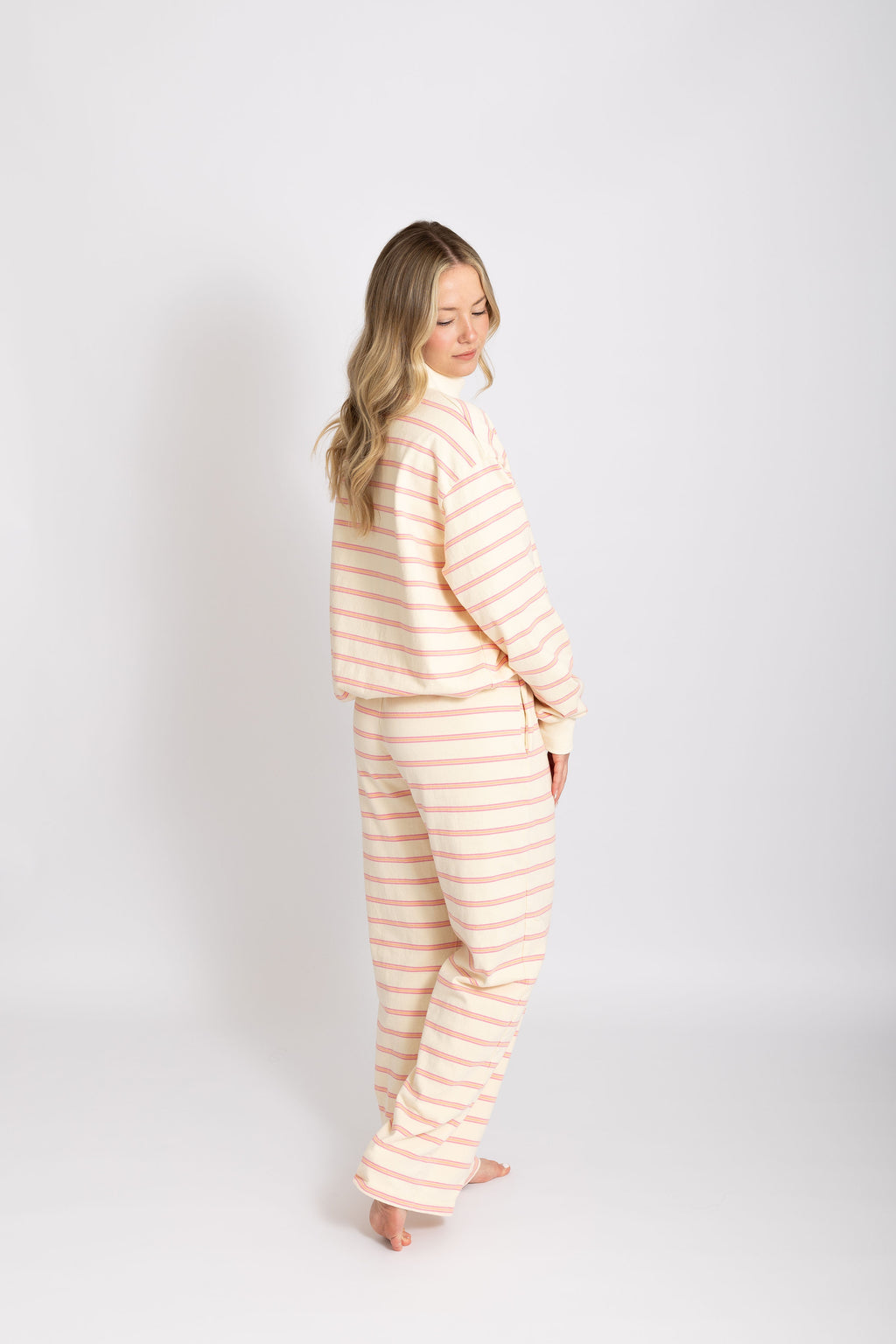 Tulip Mockneck
