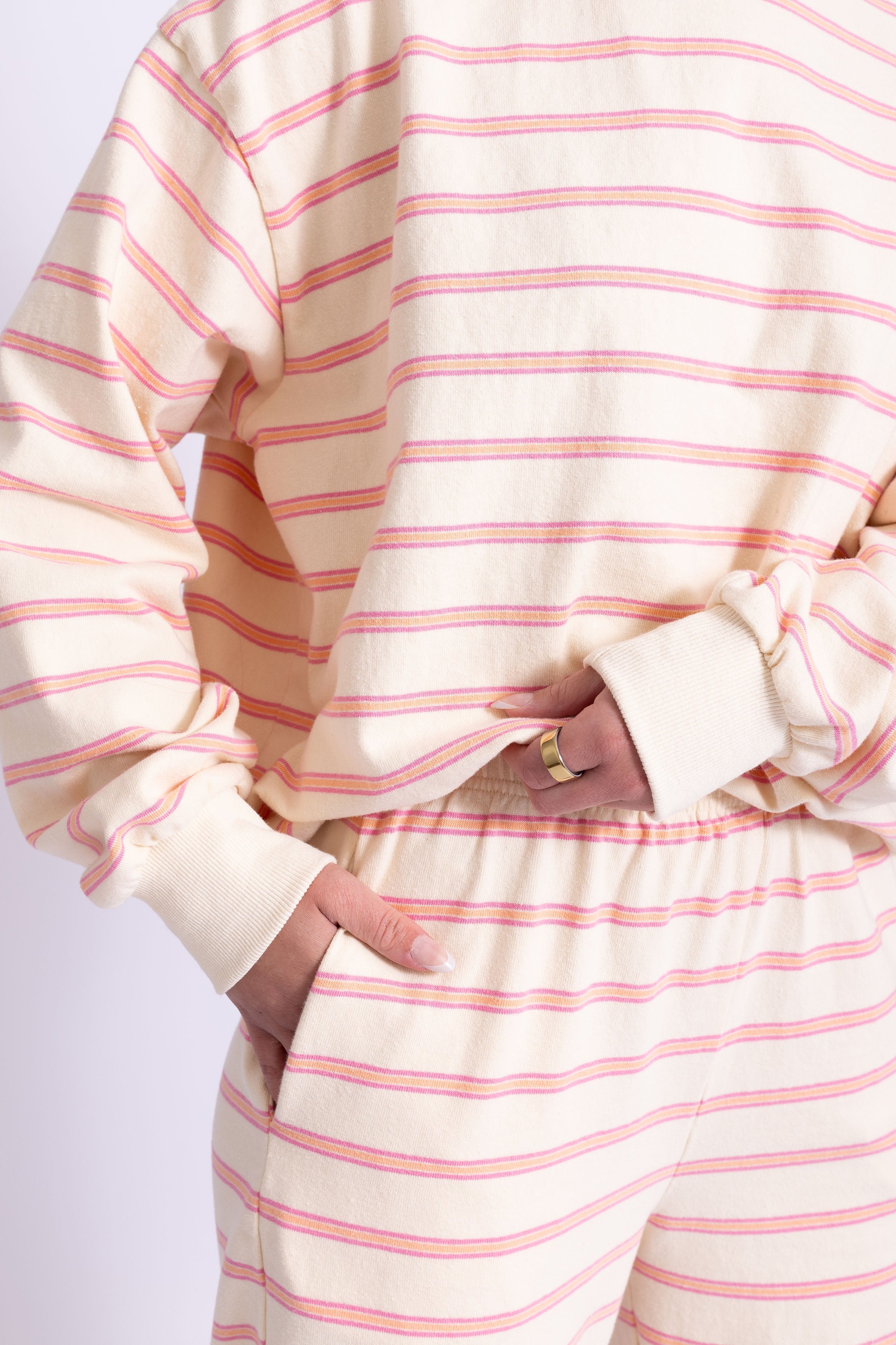 Tulip Mockneck